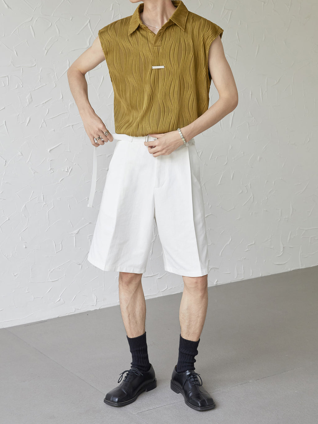 UZIP DESIGN Men's Design pleated vest