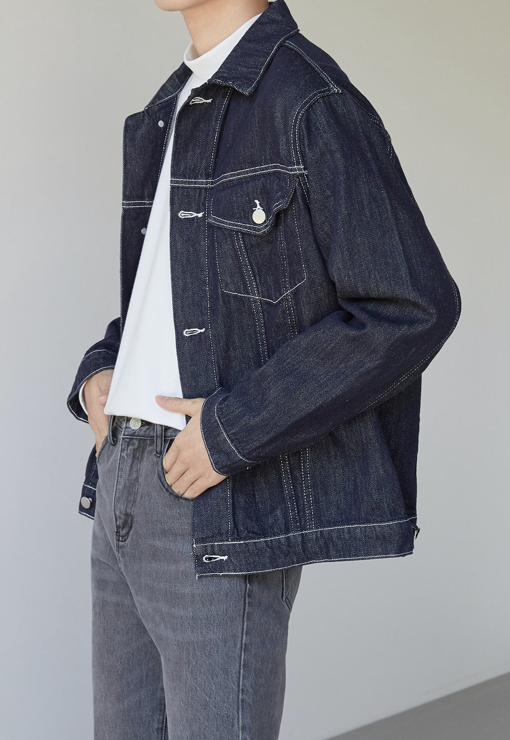 Men's Textured denim jacket