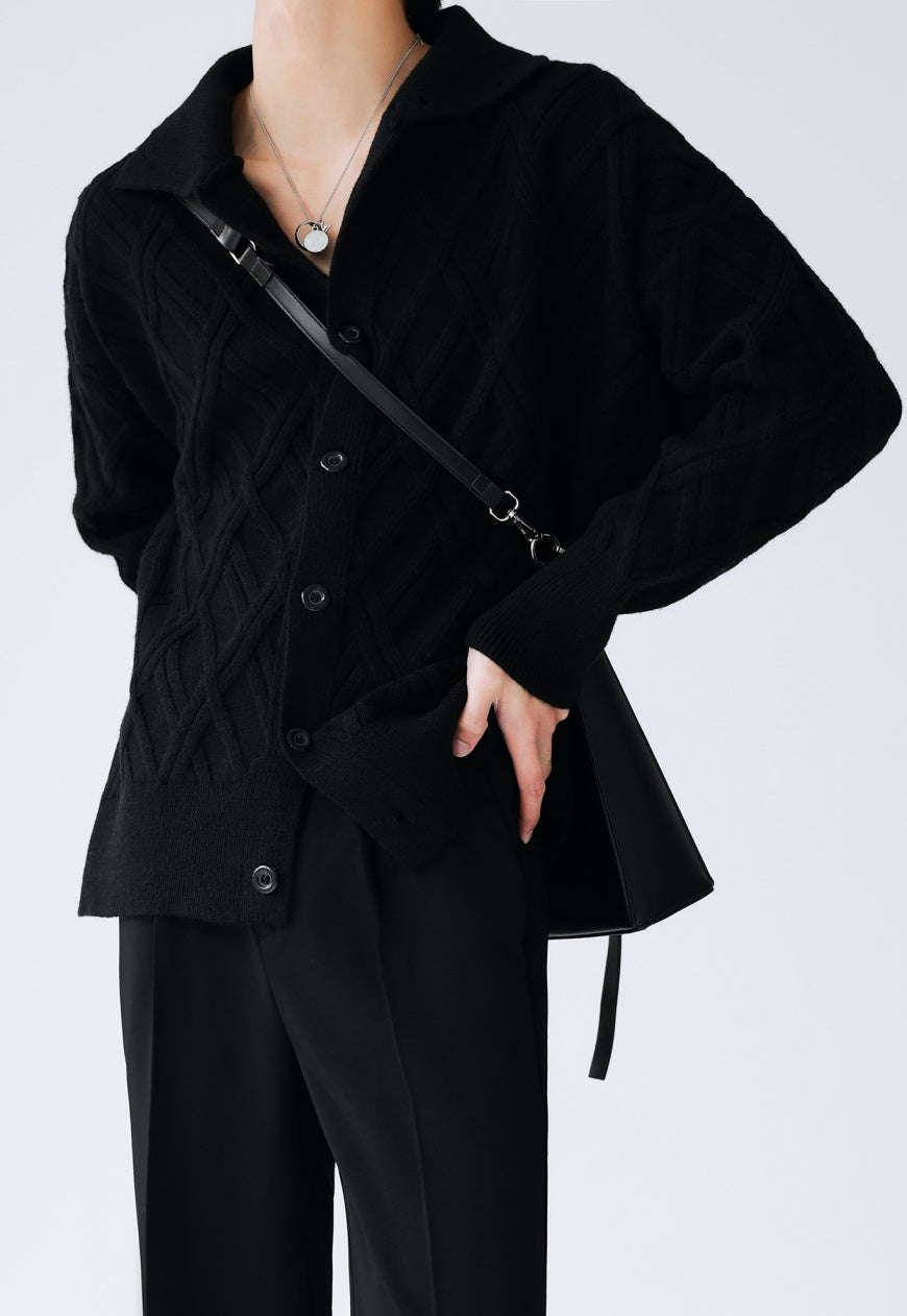 Men's solid color turtleneck sweater