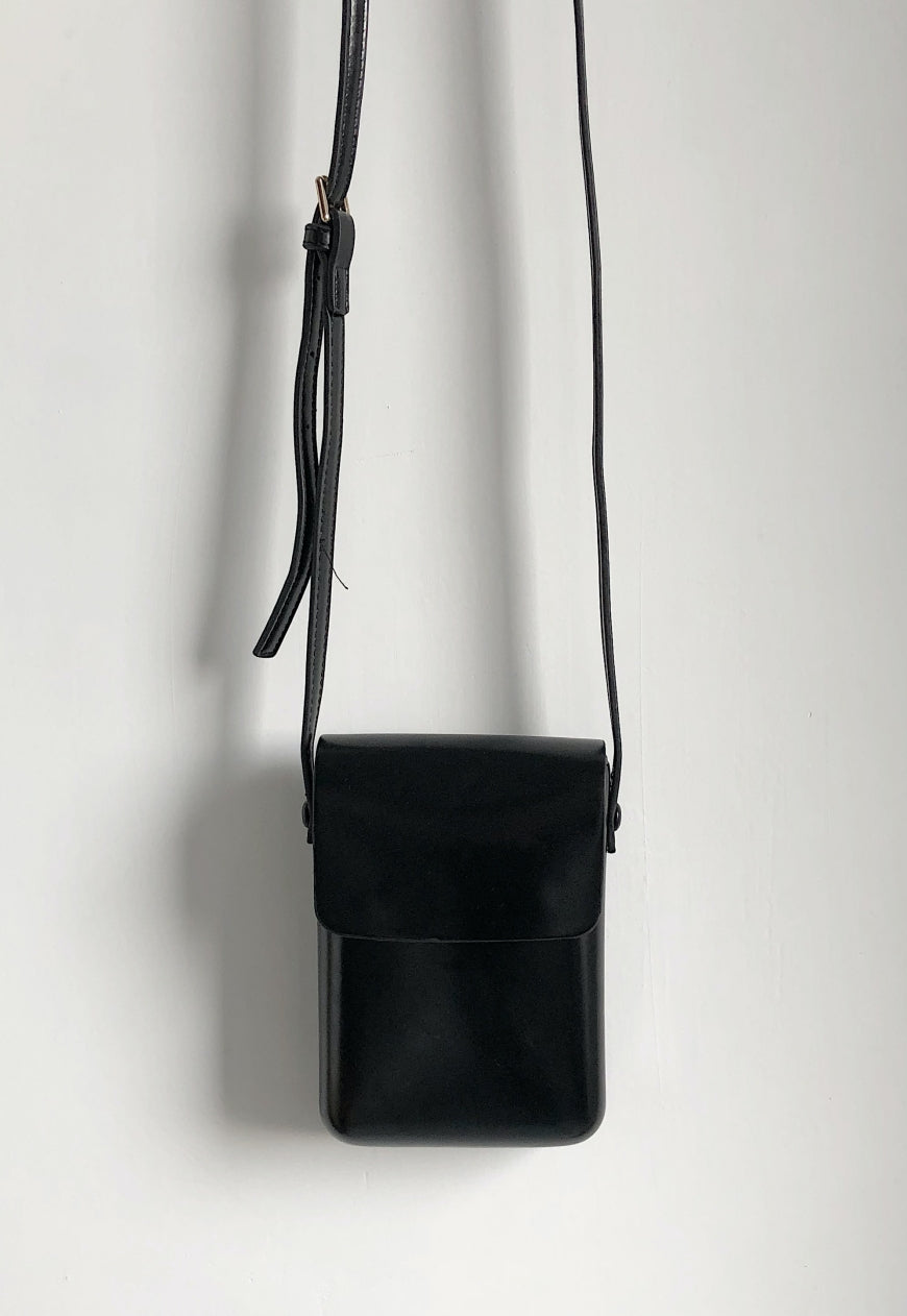 UZIP DESIGN  Men's Homemade black diagonal bag