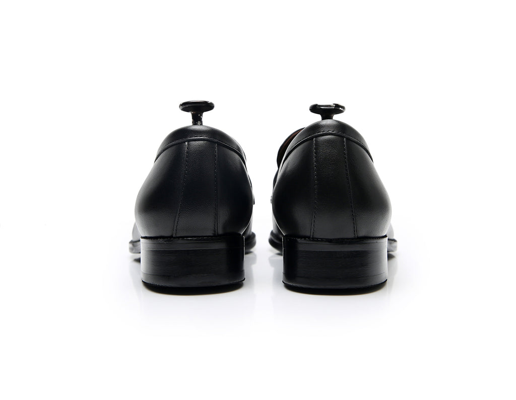 UZIP DESIGN derby lace up shoes in black leather with black