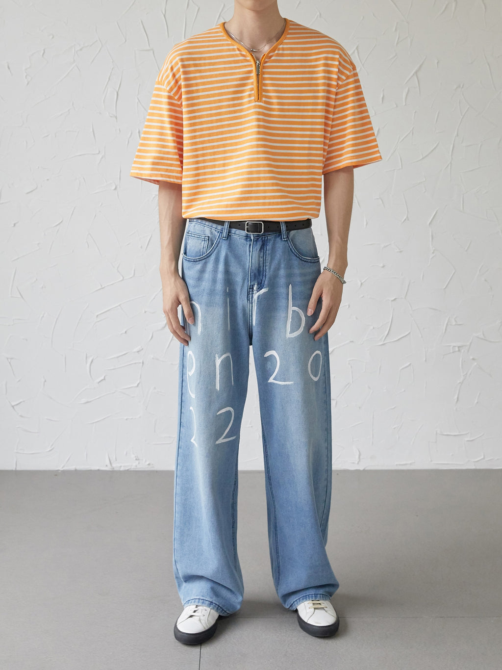 UZIP DESIGN Men's text design jeans