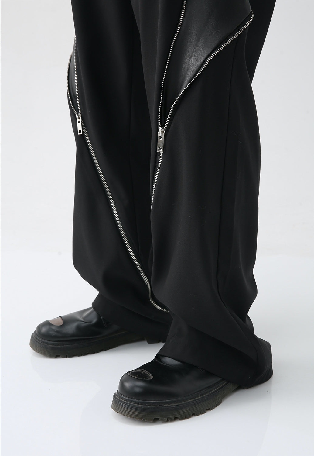 Men's statement zip trousers