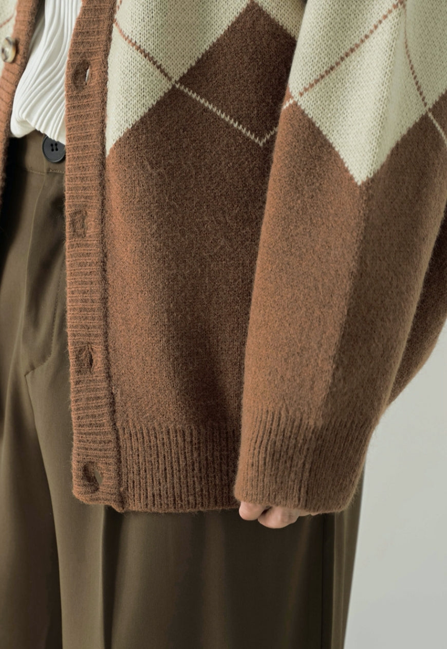 Men's Vintage v-neck cardigan sweater