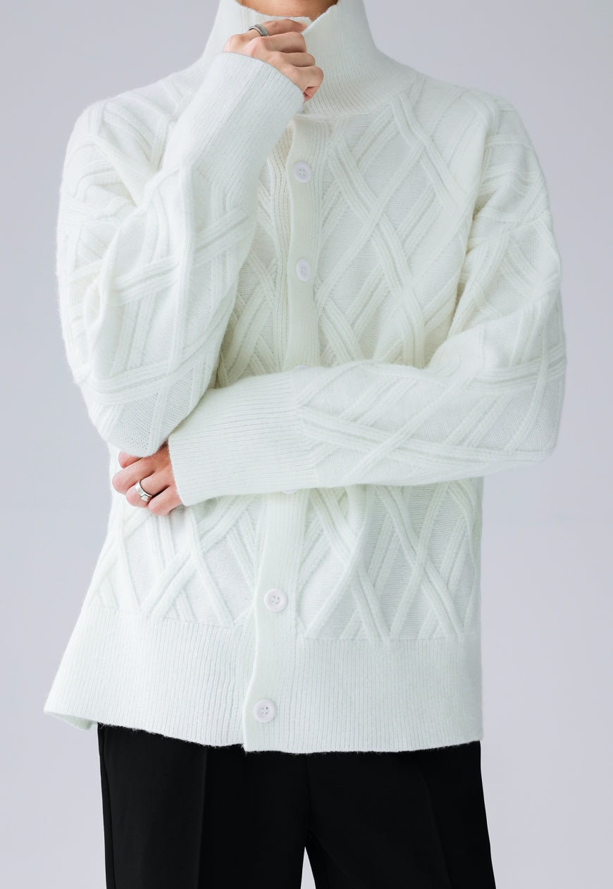 Men's solid color turtleneck sweater