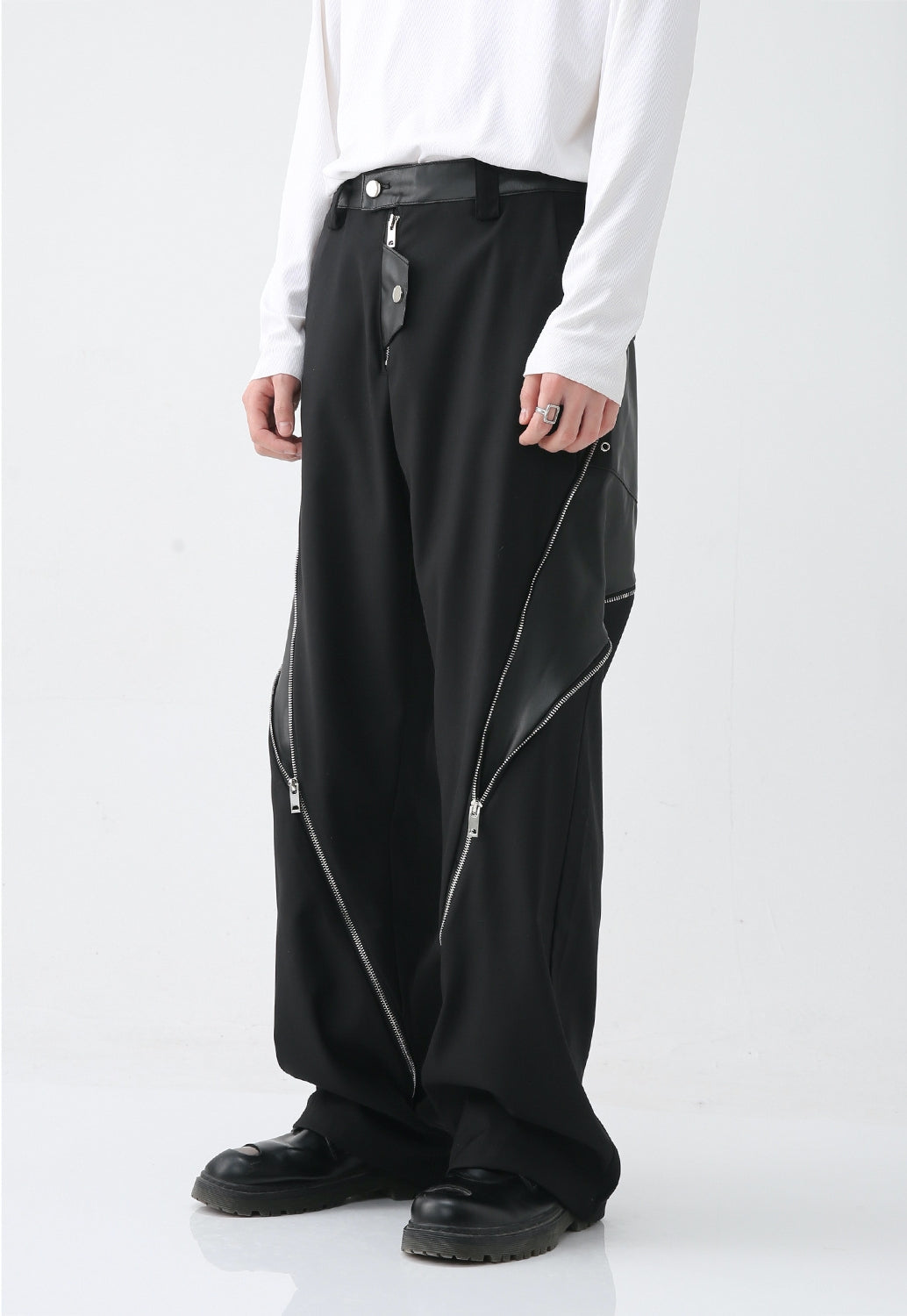 Men's statement zip trousers