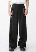 Unisex pocket zipped cargo trousers