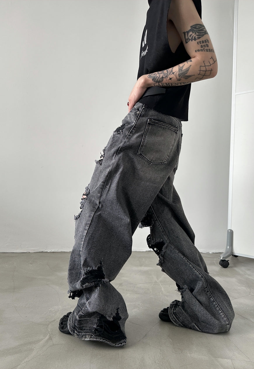 Men's Heavy engineered distressed jeans