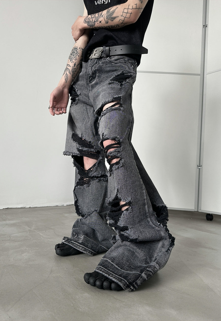Men's Heavy engineered distressed jeans