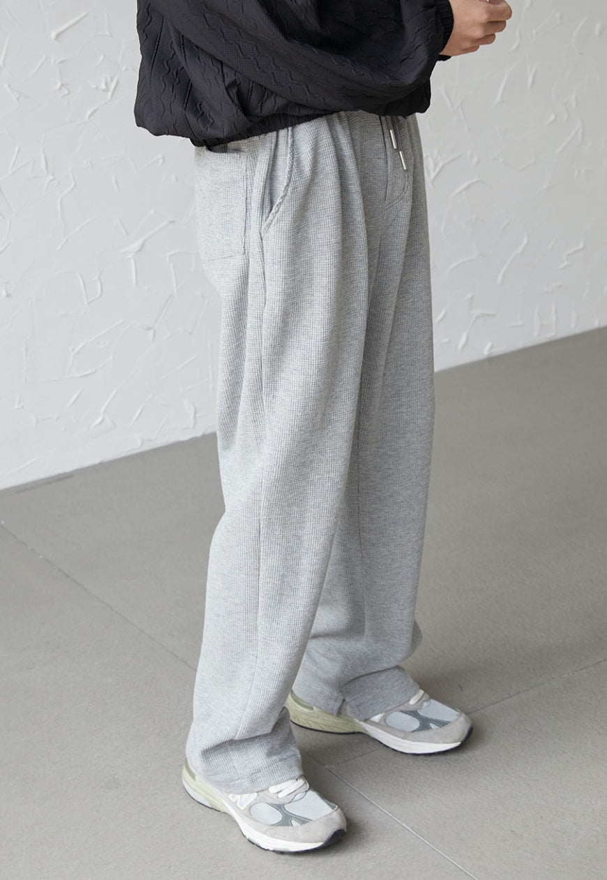 UZIP DESIGE Menâ€™s grained fabric track pants