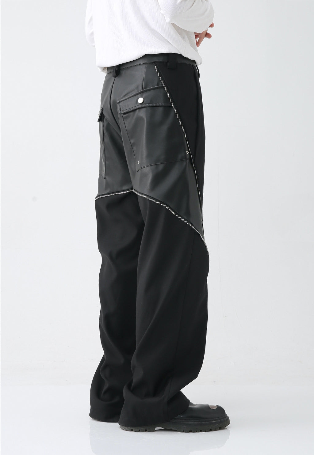 Men's statement zip trousers