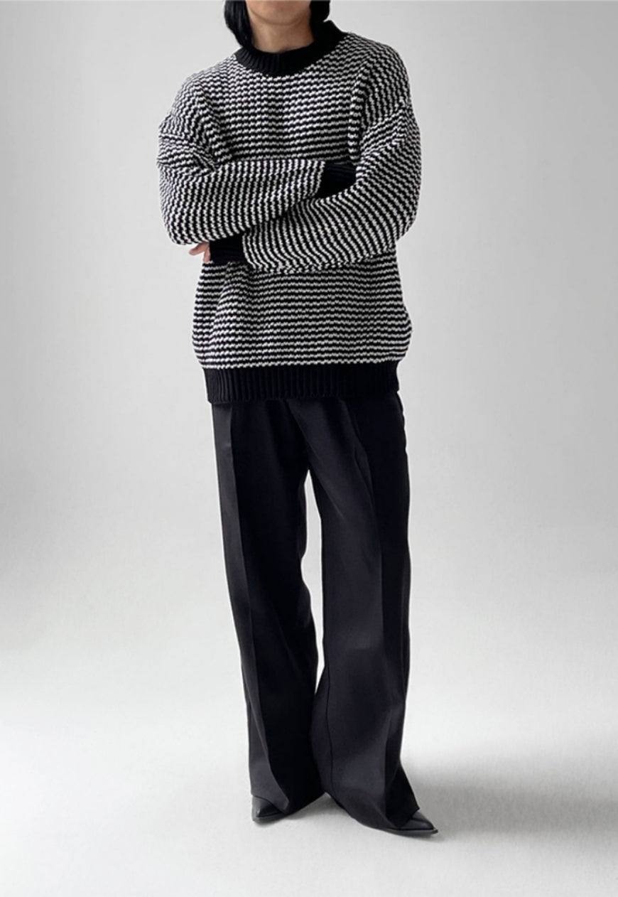 UZIP DESIGN Men's black white striped sweater