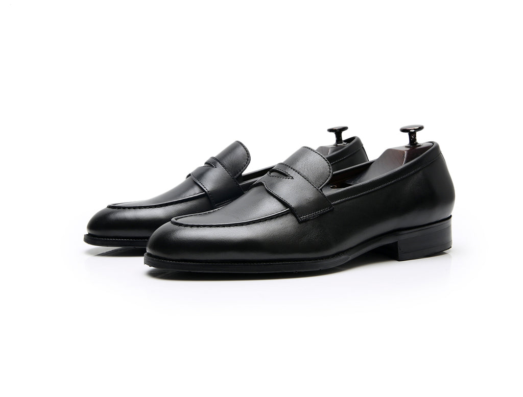 UZIP DESIGN derby lace up shoes in black leather with black