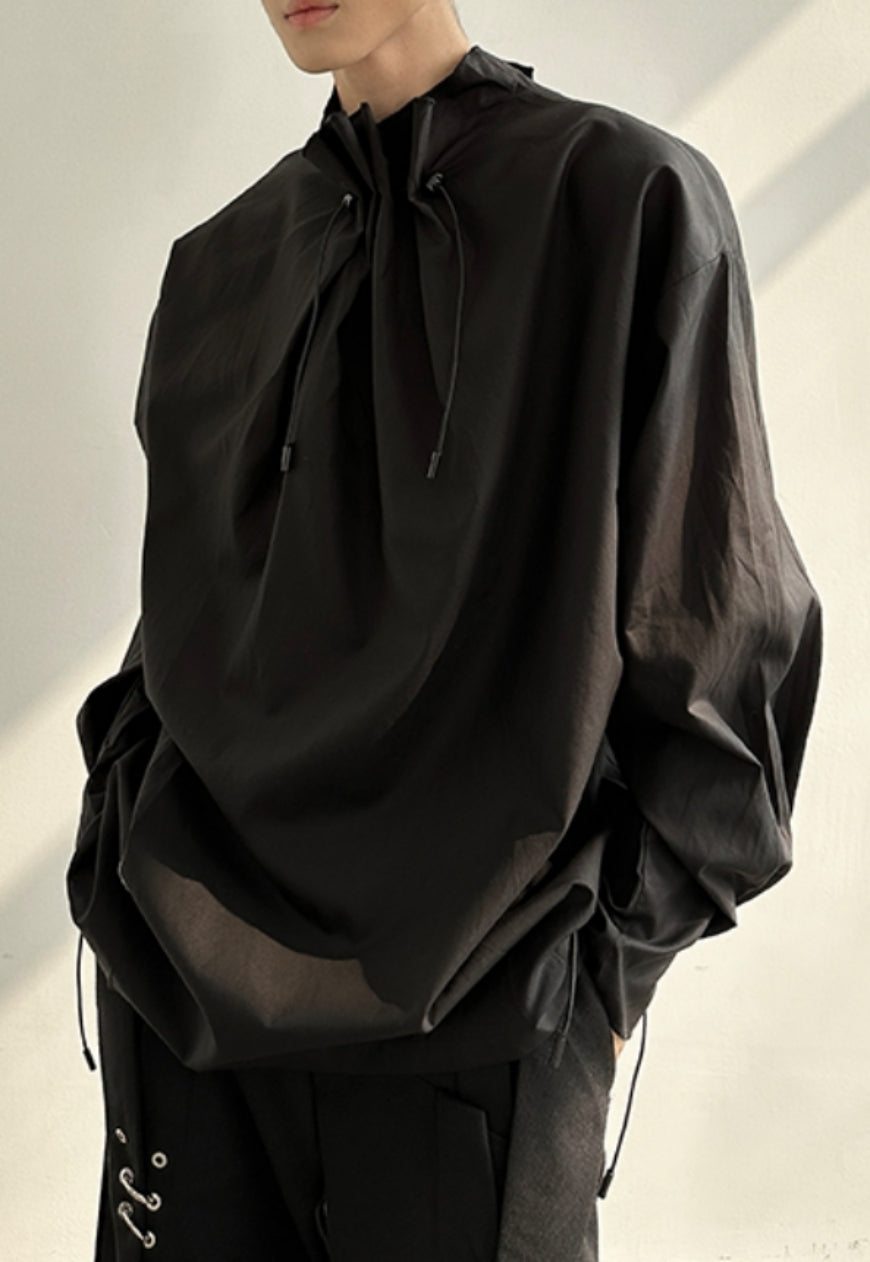 Men's drawstring neckline shirt