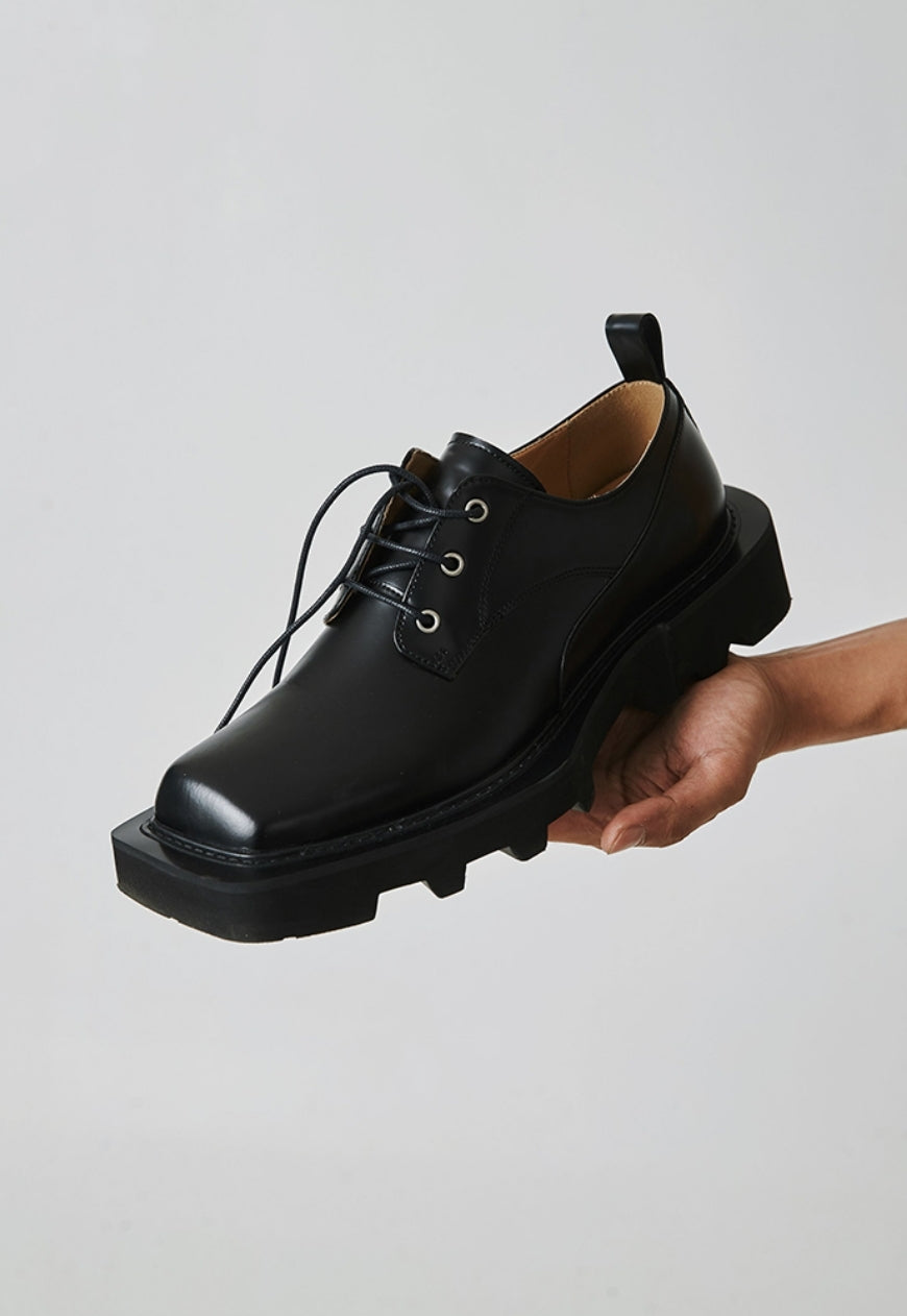 Men's personalized irregular leather shoes
