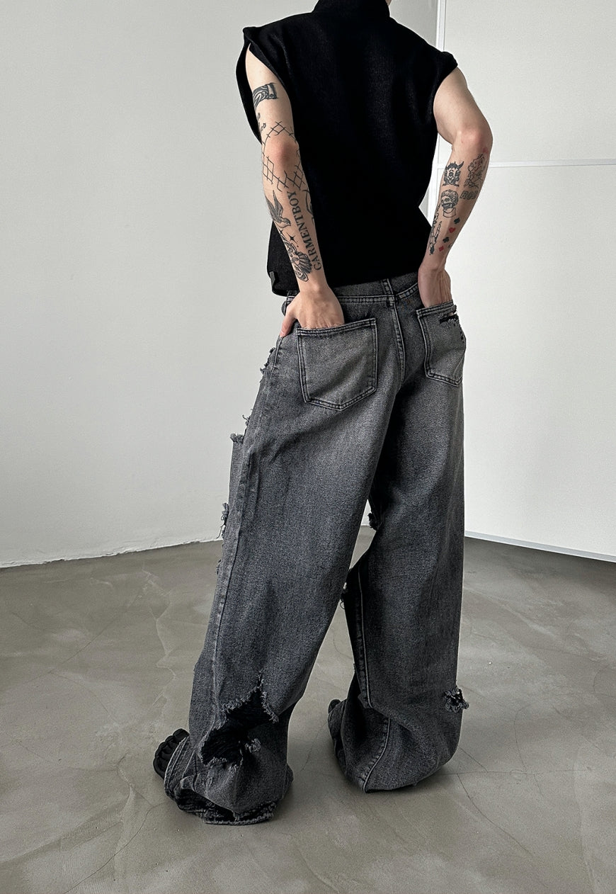 Men's Heavy engineered distressed jeans