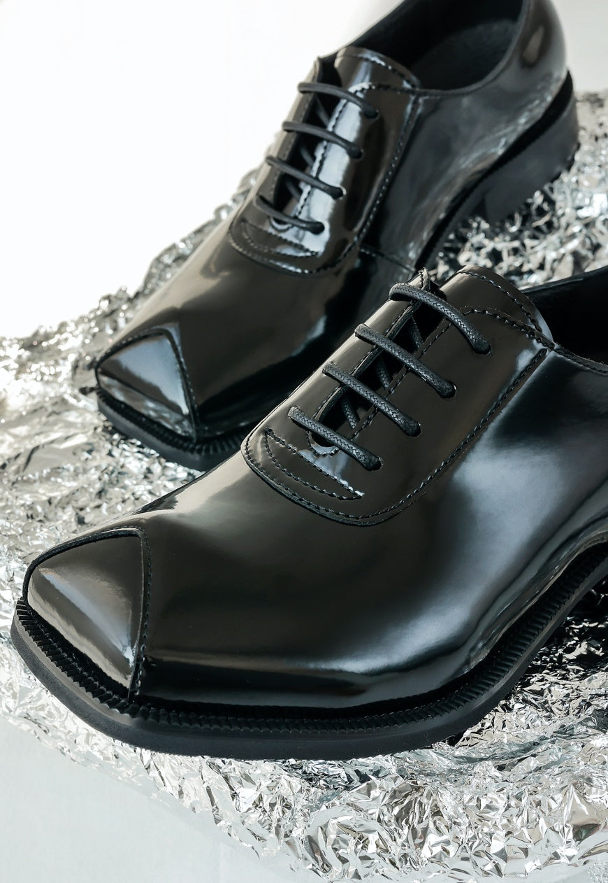 UZIP DESIGN Men's Triangle toe glossy British leather shoes