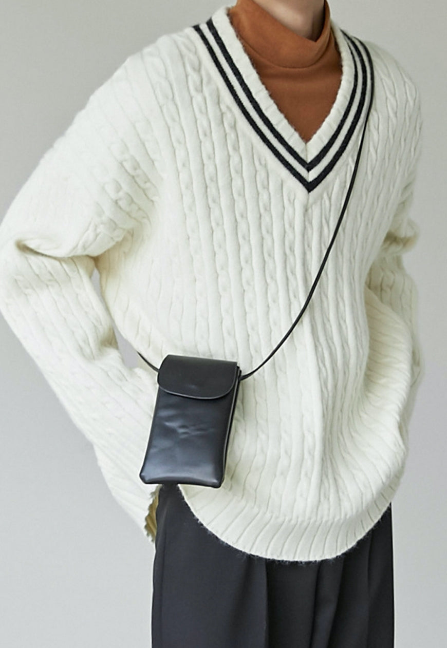 UZIP DESIGN Men's Vintage V-Neck Twist Sweater