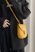 UZIP DESIGN Men's Retro leather small square bag