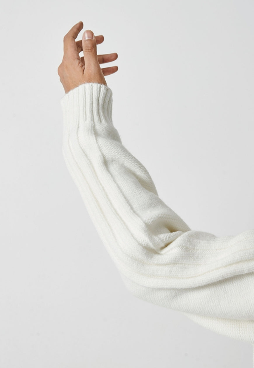 Men's V-neck linen pattern sweater