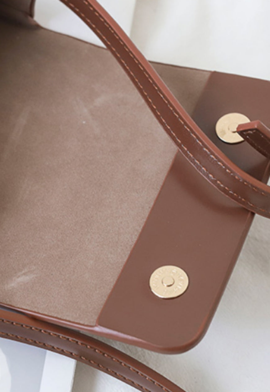 UZIP DESIGN Men's Leather vertical small square bag