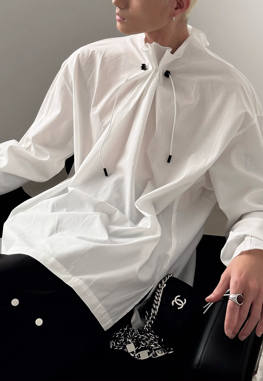 Men's drawstring neckline shirt