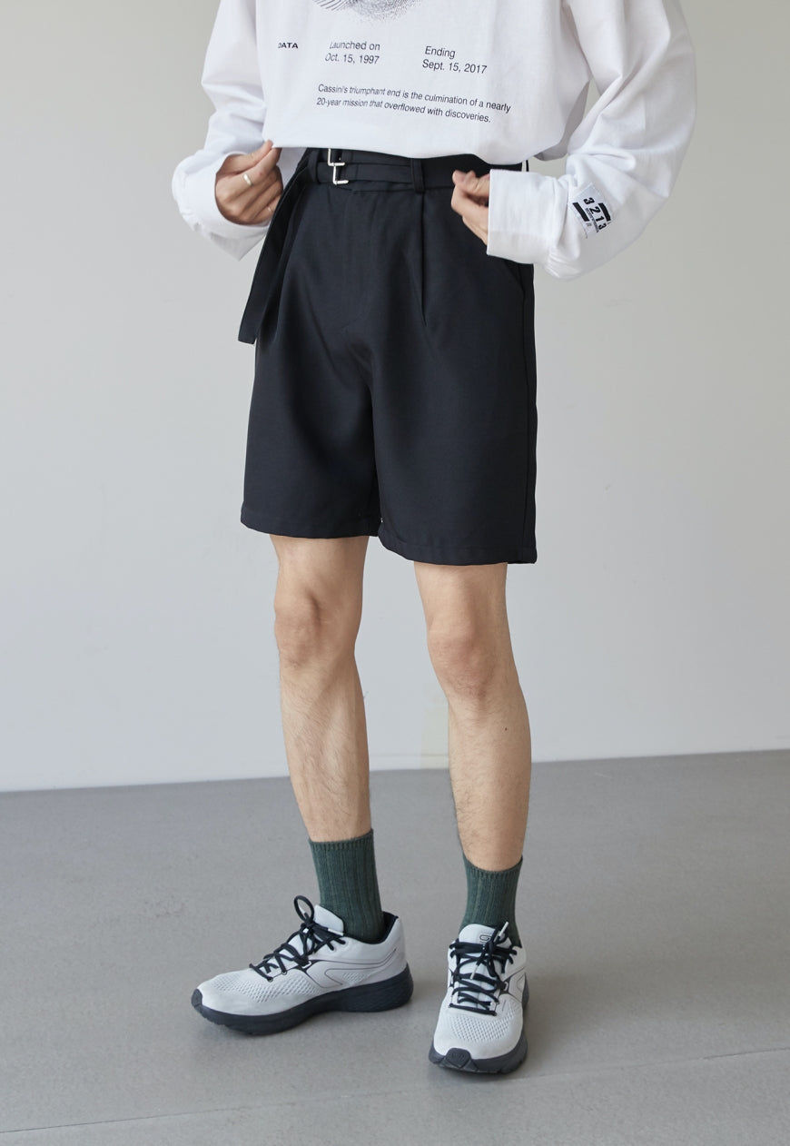 Men's suit belted shorts