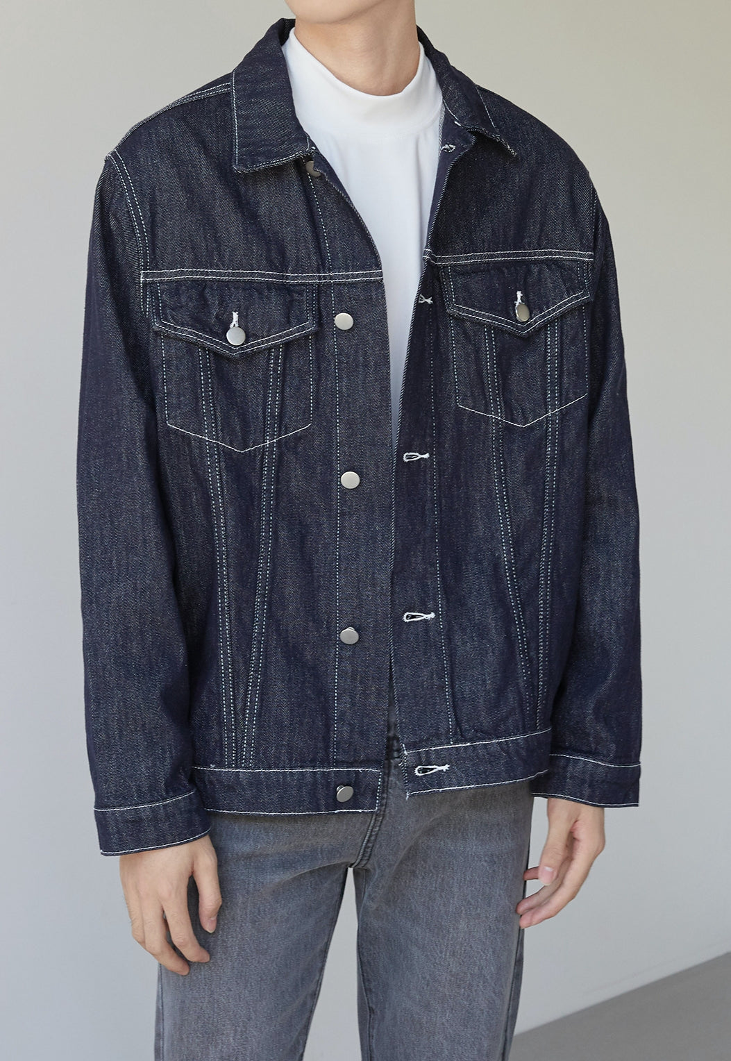 Men's Textured denim jacket
