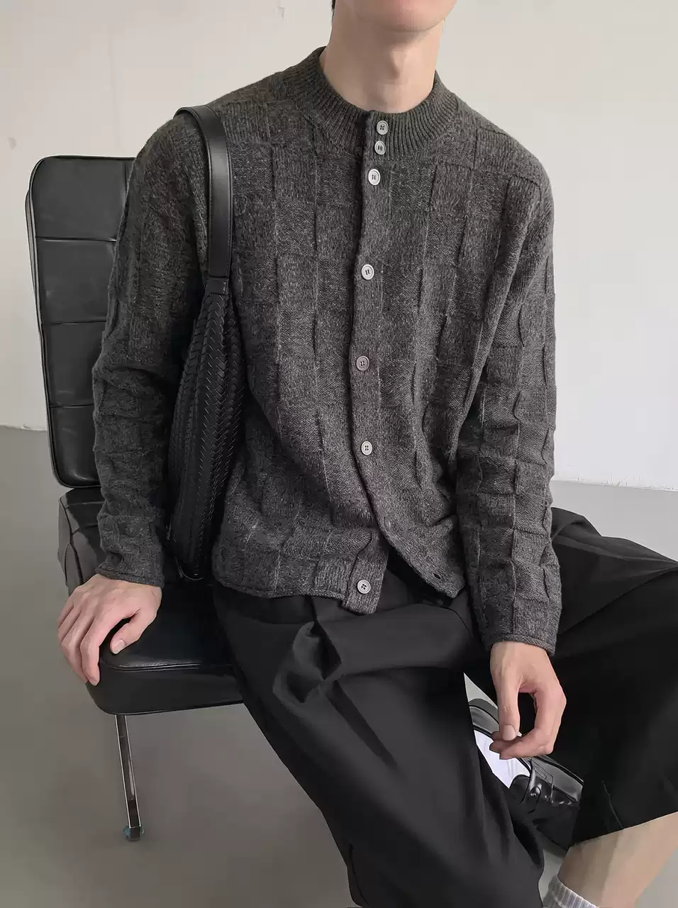 Men's Cozy Textured Knit Cardigan