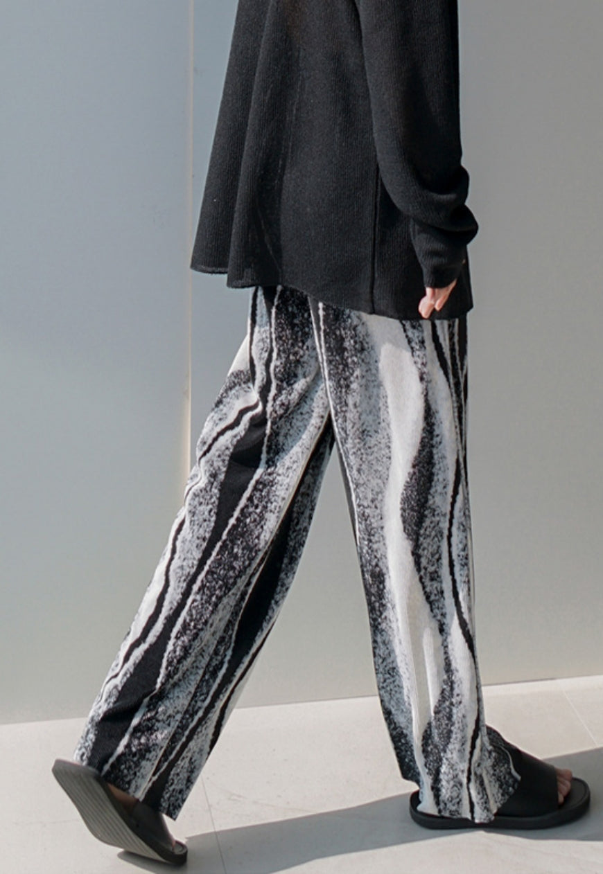 Men's Pleated loose casual trousers