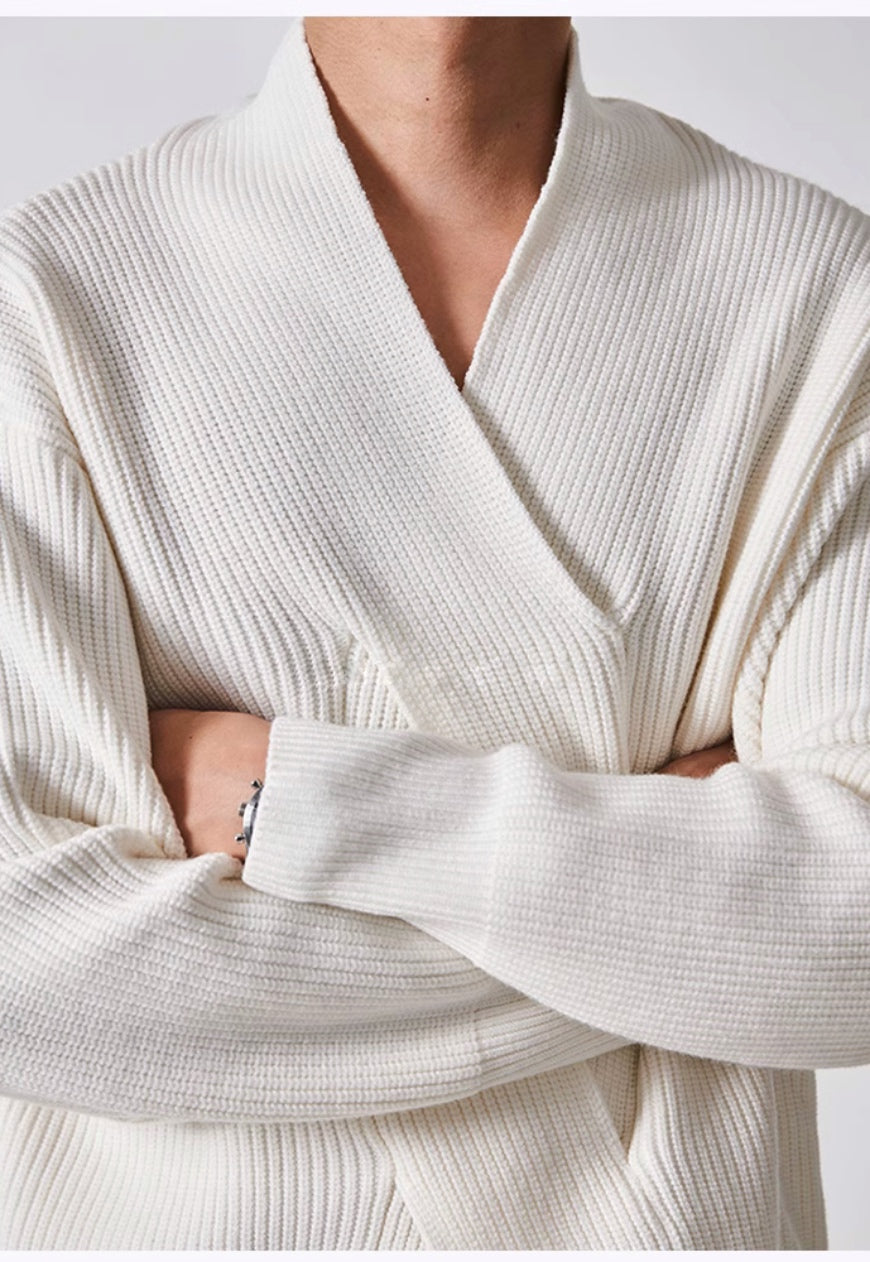 Men's V-neck twist design sweater