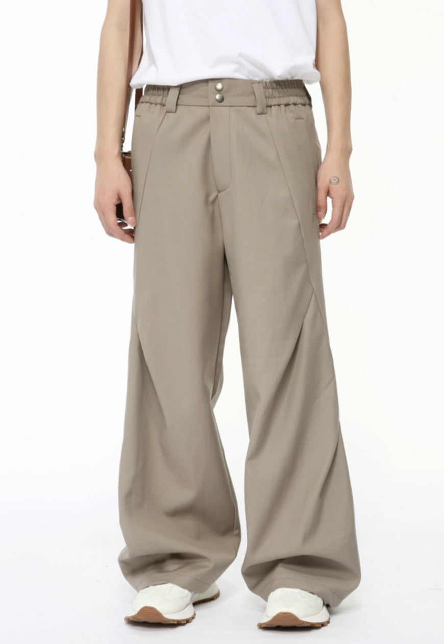 Men's pleated trousers