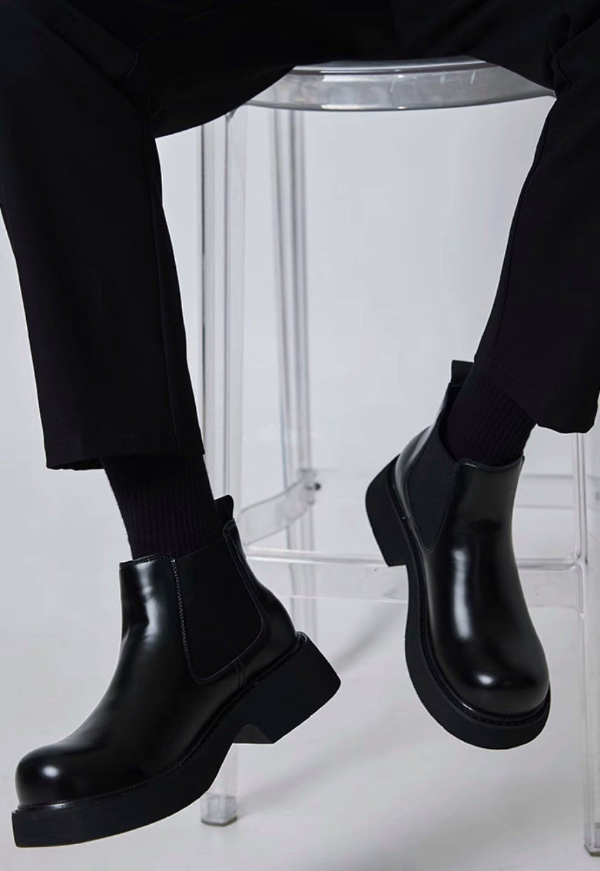 Men's Matte / Glossy raised Chelsea boots