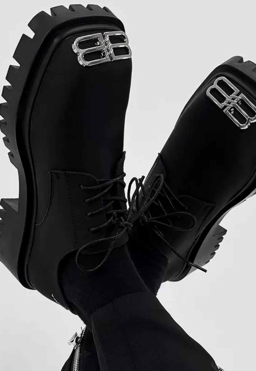 Men's matte derby shoes