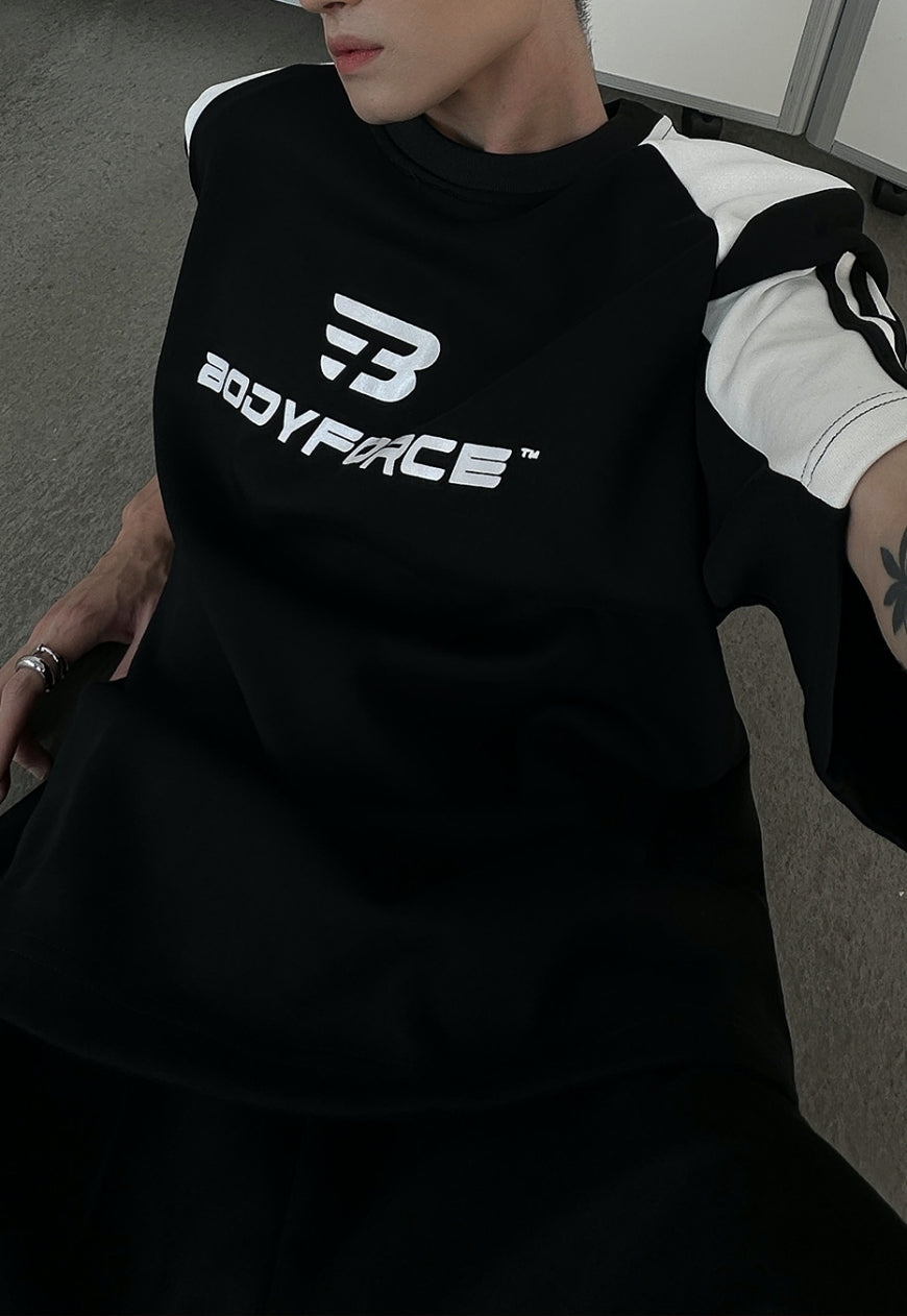 Men's Contrast shoulder pad T-shirt