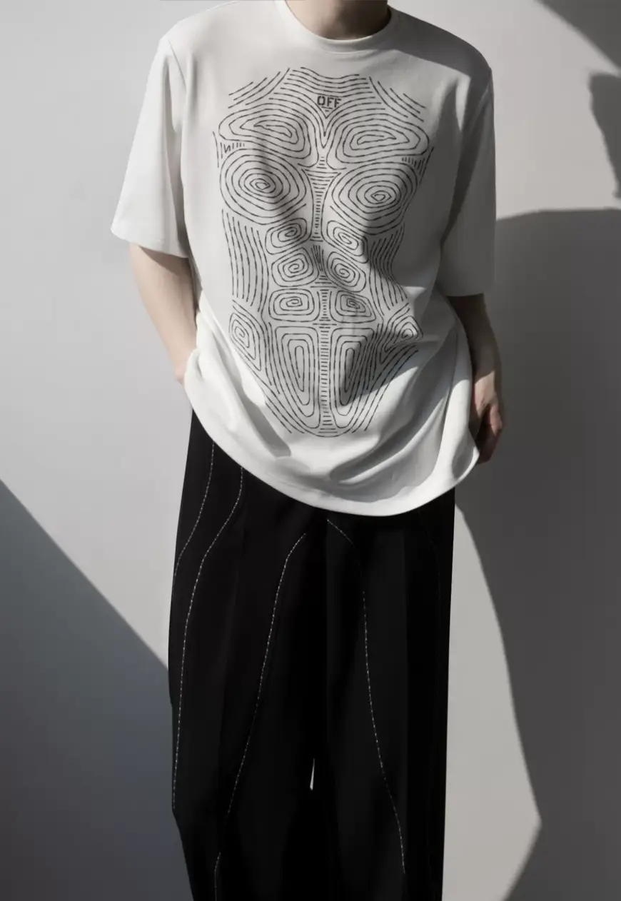 Men's Summer black and white printed t-shirt