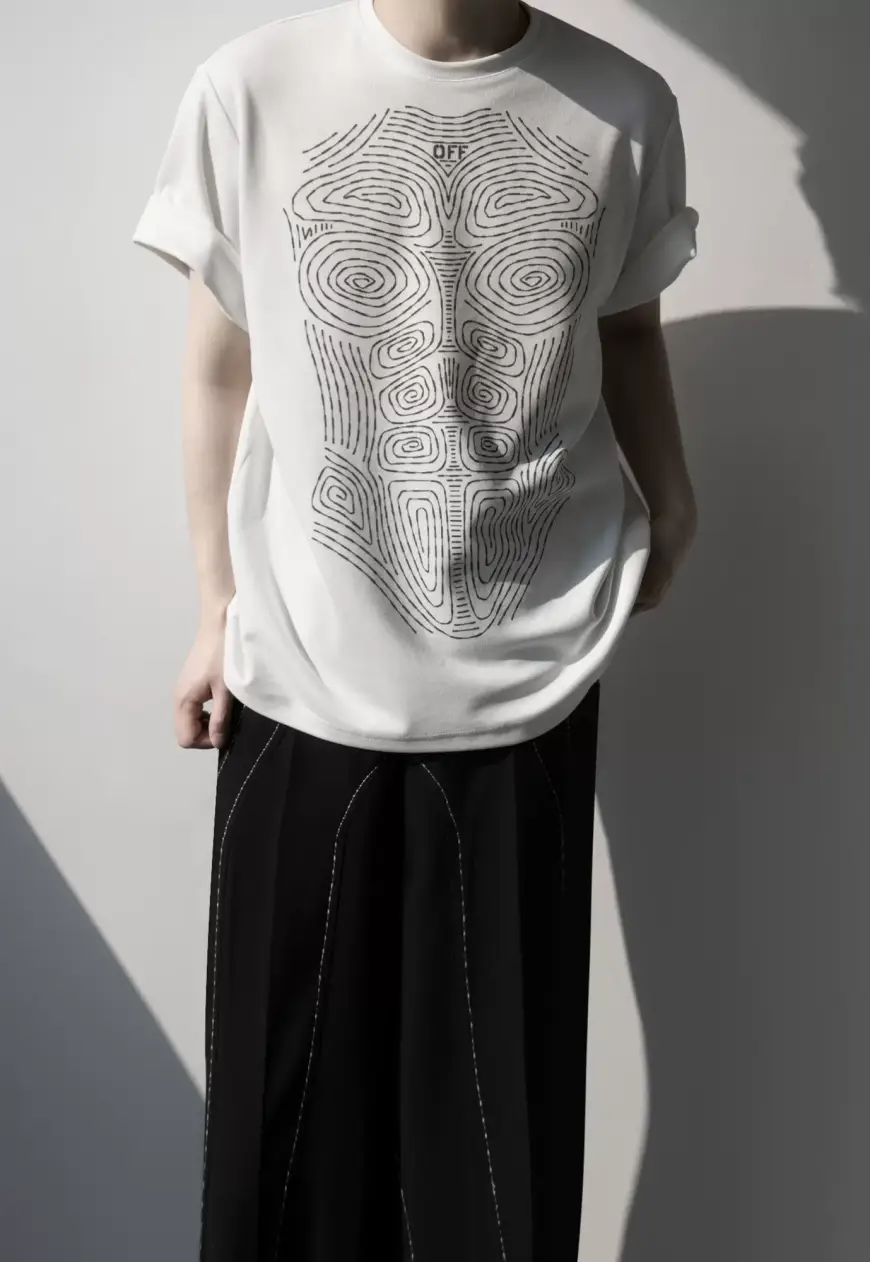 Men's Summer black and white printed t-shirt