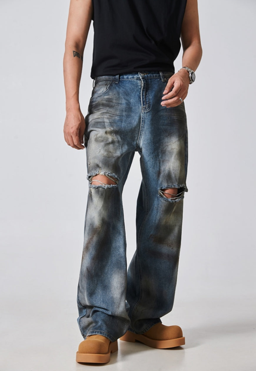 Men's ripped distressed jeans