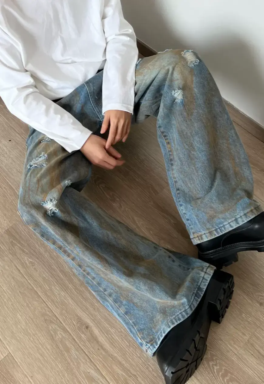 Unisex yellow mud jeans