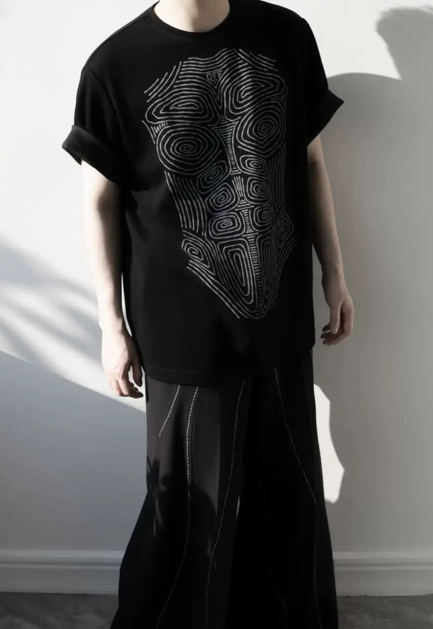 Men's Summer black and white printed t-shirt