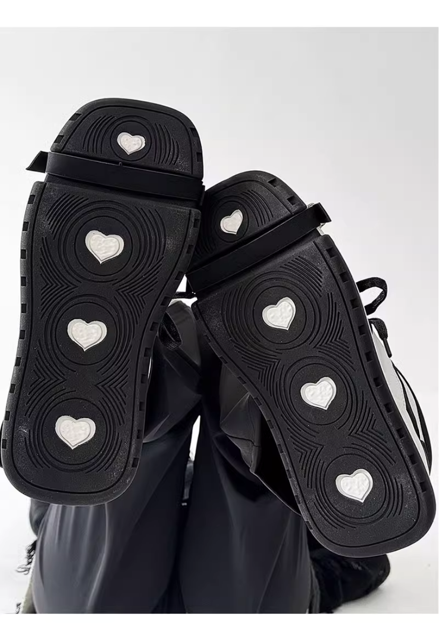 Unisex trendy strappy sneakers