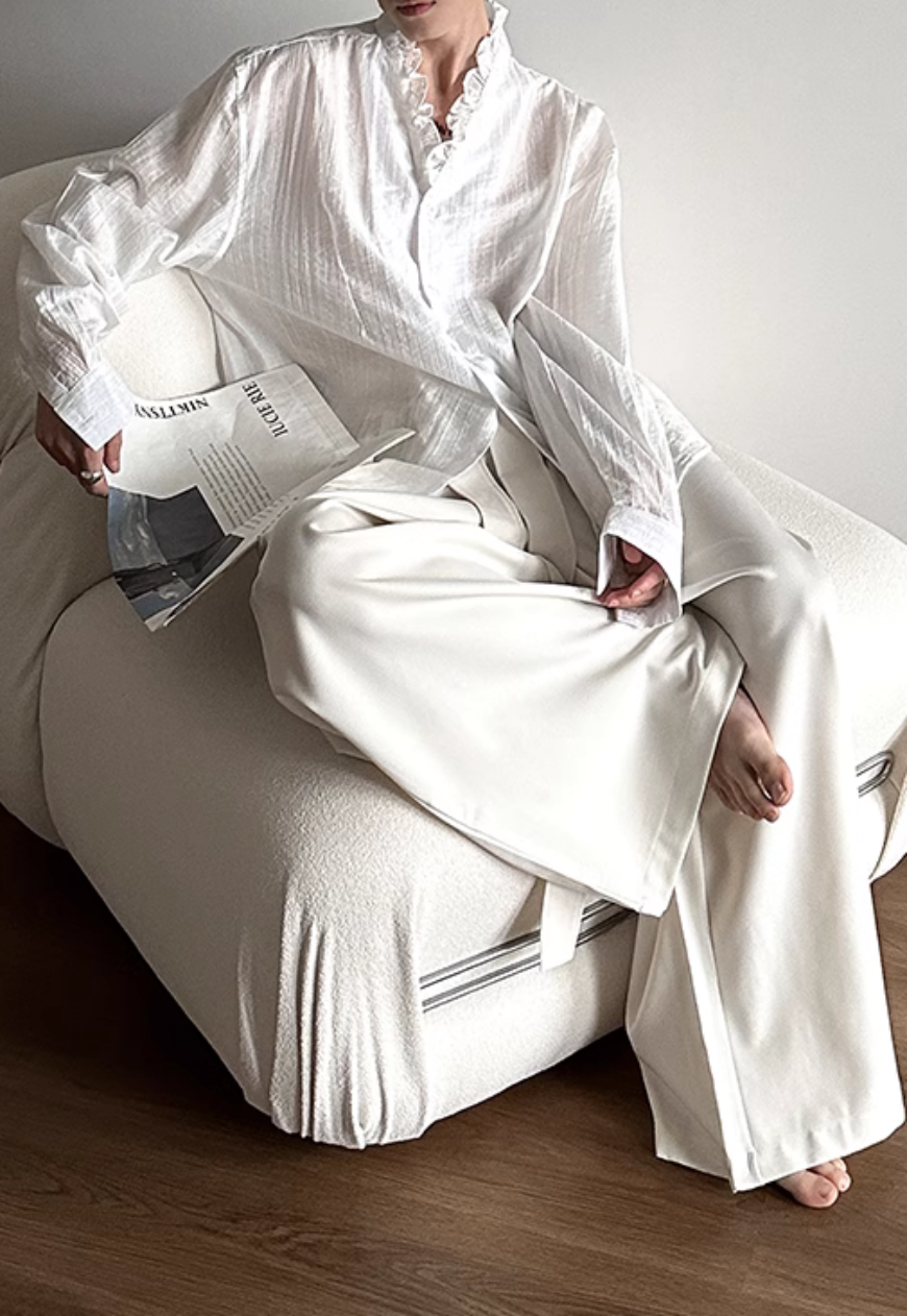 【Sale】Men’s French ruffled lace V-neck shirt