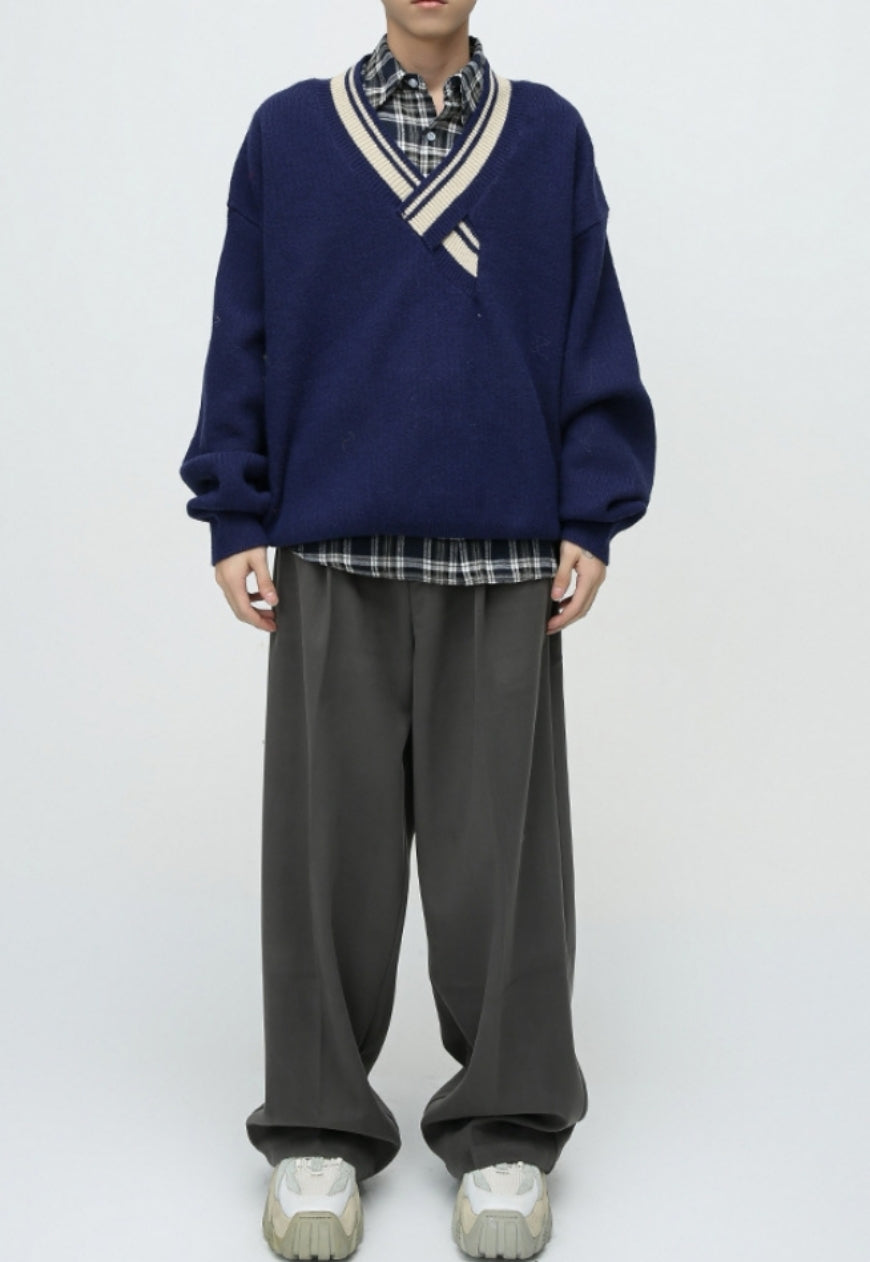 Men's Irregular V-neck sweater