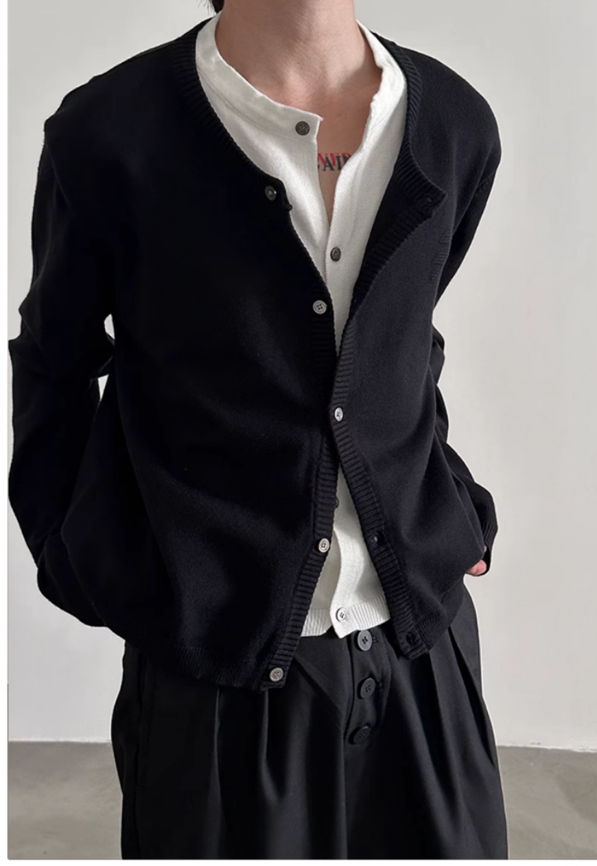 Men's Fake two-piece contrasting color sweater