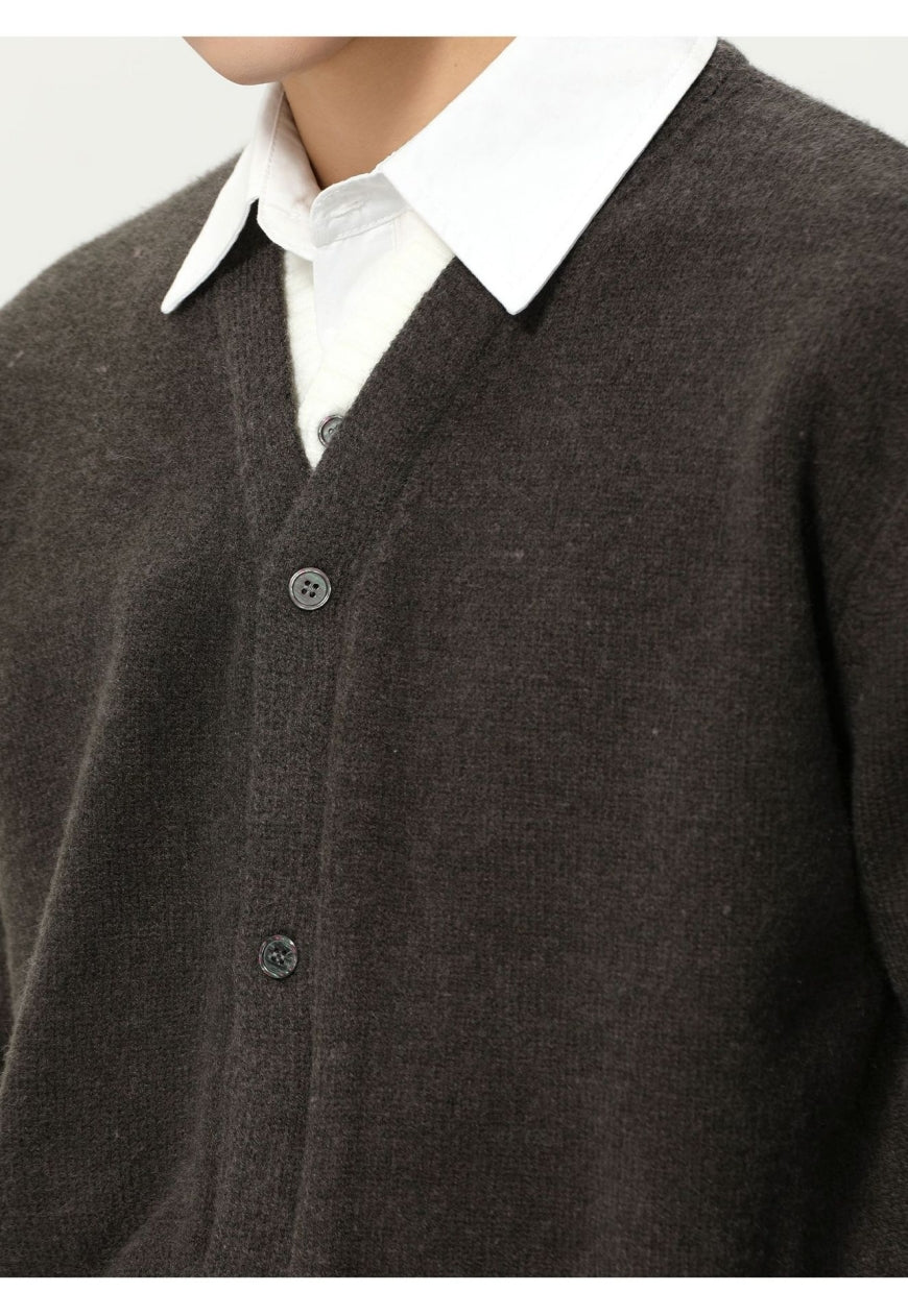 Men's two-piece V-neck knit sweater