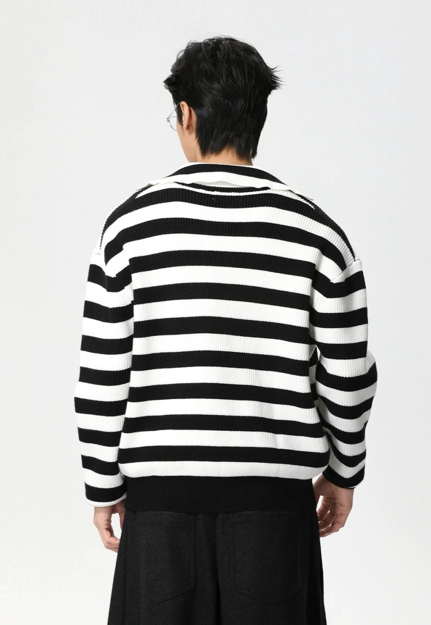 Men's striped retro V-neck sweater