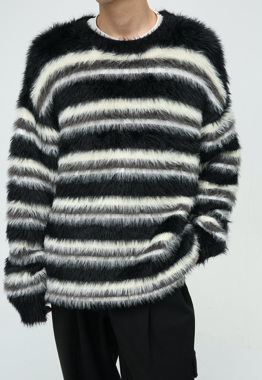 Men's striped knitted sweater
