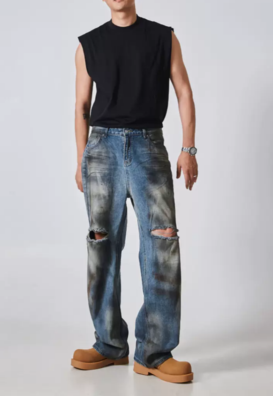 Men's ripped distressed jeans
