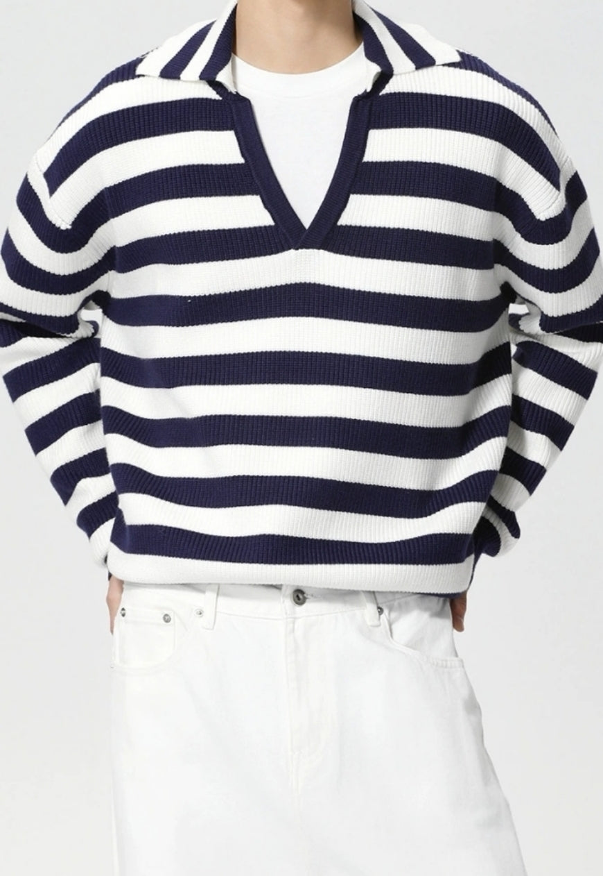 Men's striped retro V-neck sweater