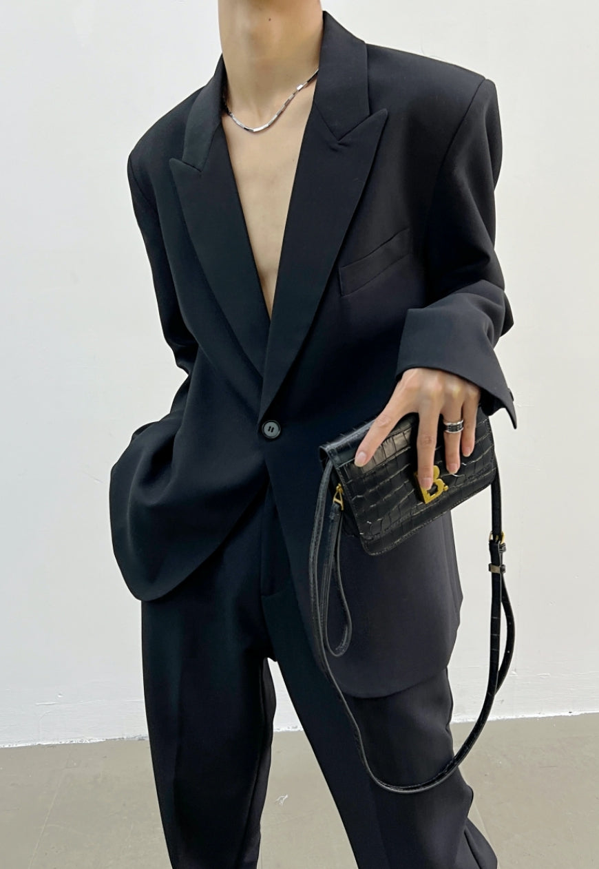 【Sale】Men's shoulder pad suit